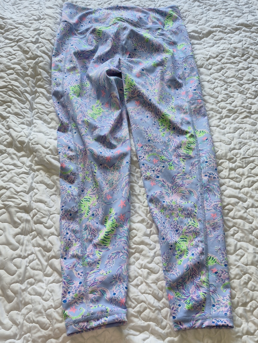 Lilly Pulitzer Luxletic Blue Peri Turtle Package UPF 50+ Tank Legging Set M - Picture 9 of 14